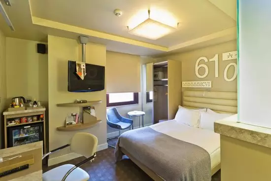 اتاق The Peak Hotel